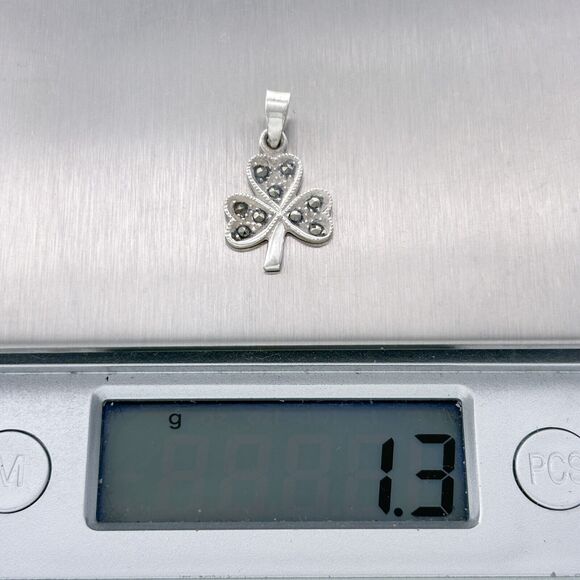 Vintage Sterling Silver 925 Marcasite Accent Shamrock Clover Pendant - Picture 5 of 5